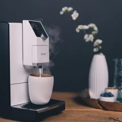 NICR 796 CafeRomatica -Café 104638 104638 nivona nicr 796 weiss mood seite