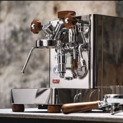 Bianca -Café 105742 105742 lelit bianca siebtraegermschine mitsiebtraeger shooting